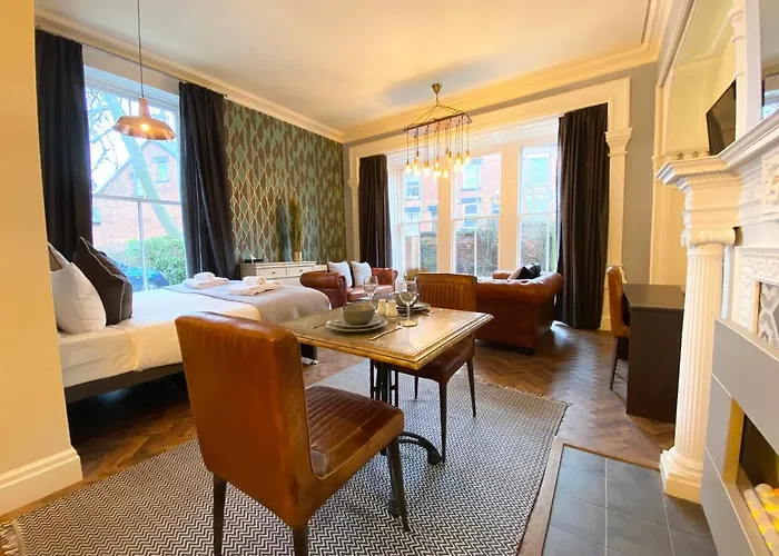 The Deakin At Claremont Serviced Apartment