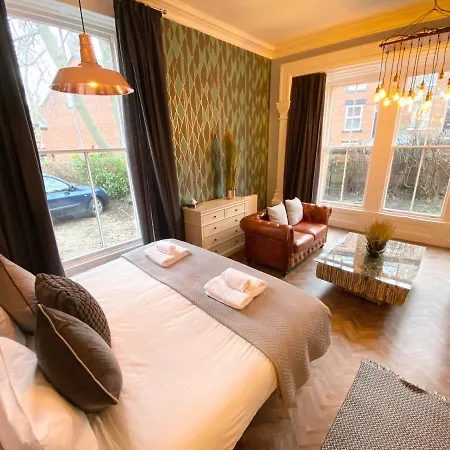 The Deakin At Claremont Serviced 아파트